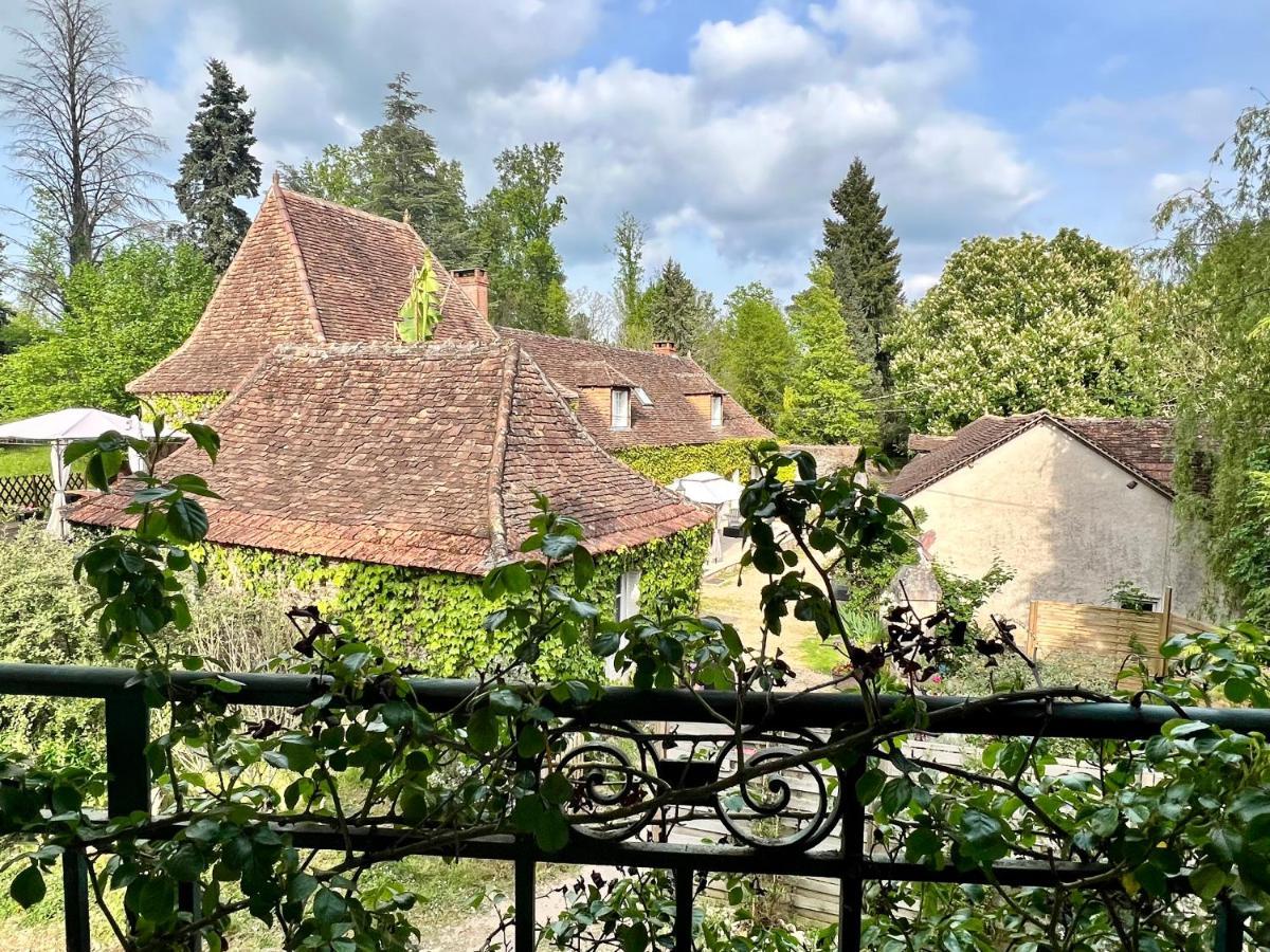 Domaine Le Manoir, Gites De Charme Et De Caractere Avec Piscines Privatisees Et Spa Nordique Fossemagne Exterior photo